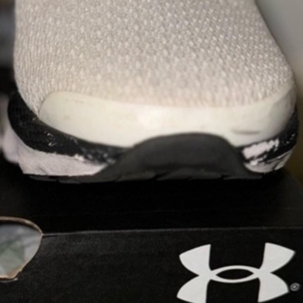 UNDER ARMOUR Charged Gemini 2020 NM Running Shoe Sz: 8 Mens. Comes w/Box - Picture 11 of 13